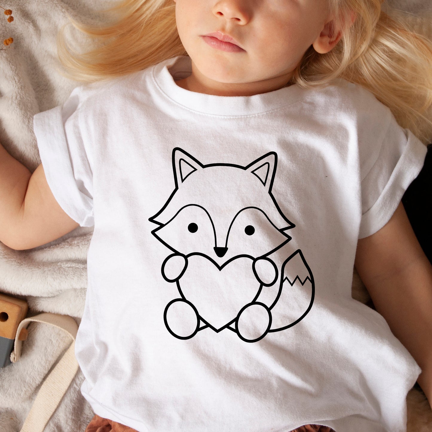 Fox with Heart SVG, Valentine's Day Animal Clipart, Cute Fox Outline file, Valentine Kids Gift, Valentines Fox Cut files Digital Download